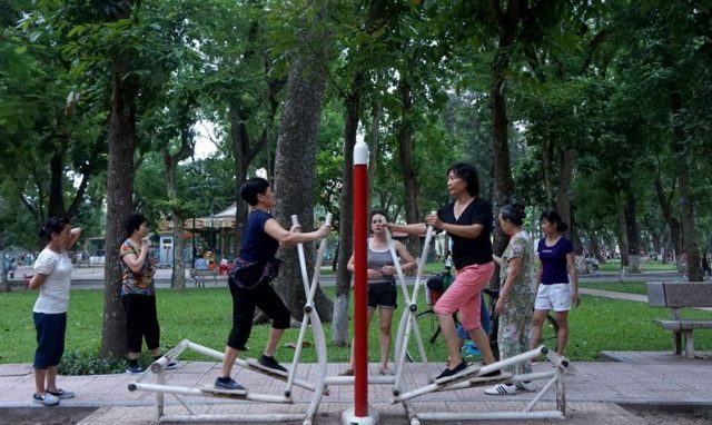 Địa điểm bán Máy tập đi bộ trên không ngoài trời